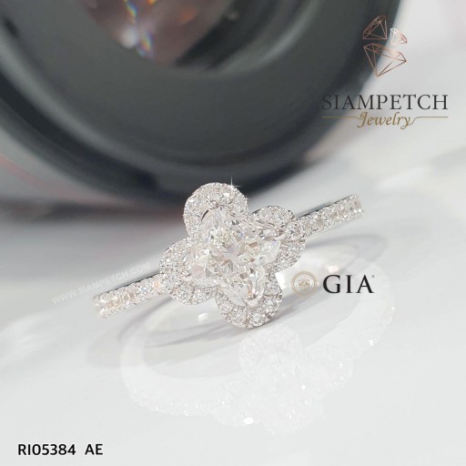 แหวนเพชรใบเซอร์ GIA 1.01 กะรัต น้ำ98 (F) VVS2 RI05384