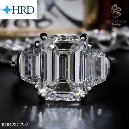 แหวนเพชร Emerald cut 5.99 กะรัต น้ำ 96 H-Color VVS2 RI04237